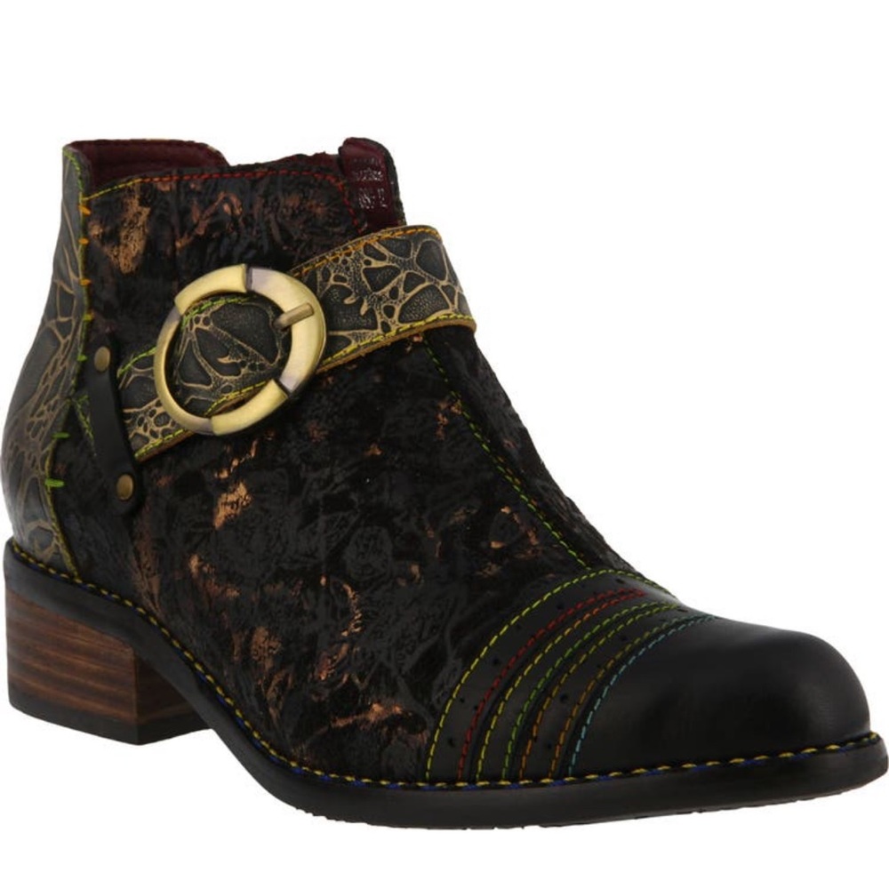 L'Artiste
Georgiana Bootie
